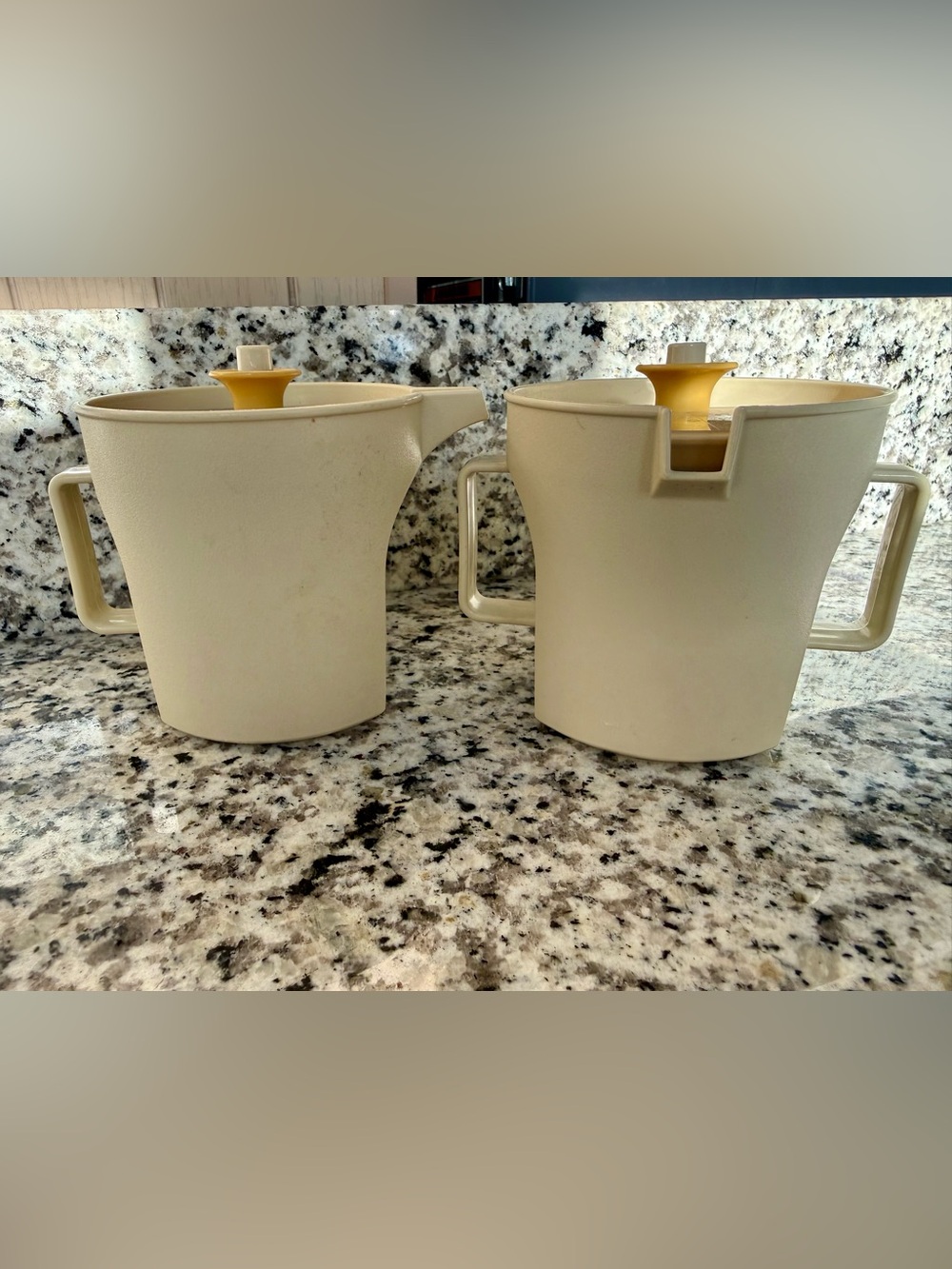 Vintage Tupperware Creamer and Sugar Bowl Set